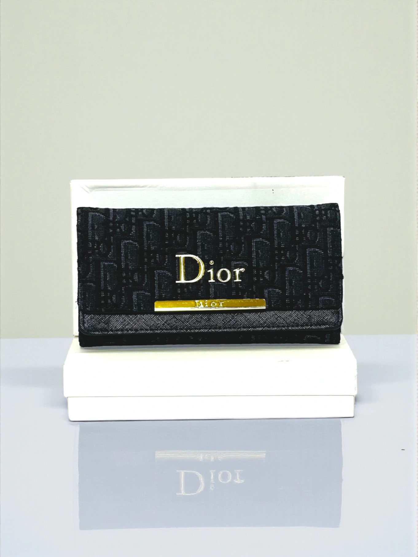 Crimson Veil - Image 3